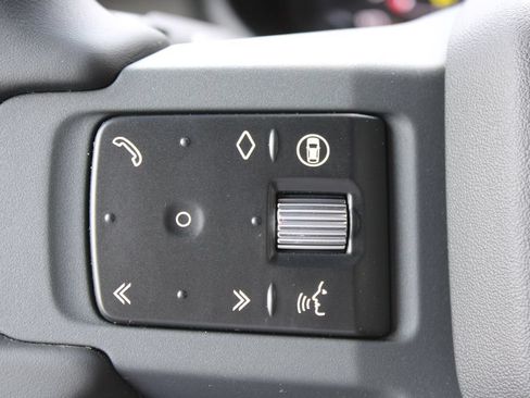New 2026 Land Rover Defender 110 S AWD/4WD image 15