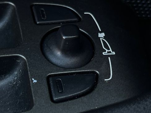 Used 2019 Jaguar F-TYPE Convertible image 42