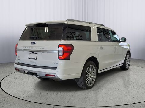 Certified 2023 Ford Expedition Max Platinum AWD/4WD image 2