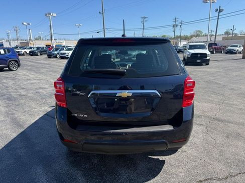 Used 2017 Chevrolet Equinox LS FWD image 8