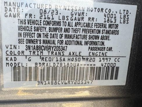 Used 2024 Nissan Sentra SV FWD image 25
