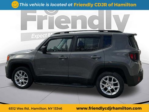 Used 2022 Jeep Renegade Latitude w/ Convenience Group image 6