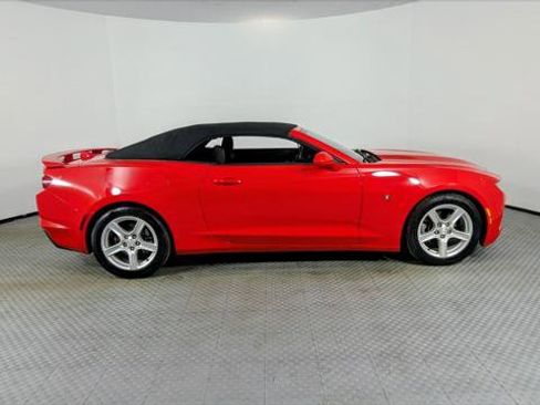 Used 2020 Chevrolet Camaro LT image 11