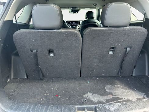 Used 2022 Kia Sorento S FWD image 27