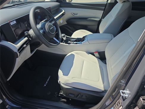 New 2026 Hyundai Tucson SEL image 6