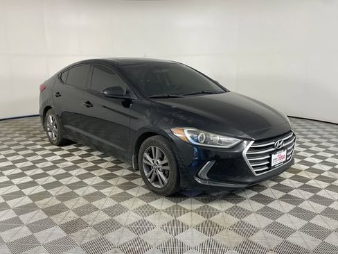 Used 2018 Hyundai Elantra Value Edition FWD image 17