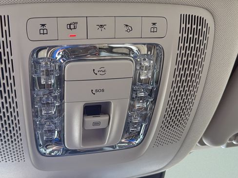 Certified 2022 Mercedes-Benz GLS 450 4MATIC image 46