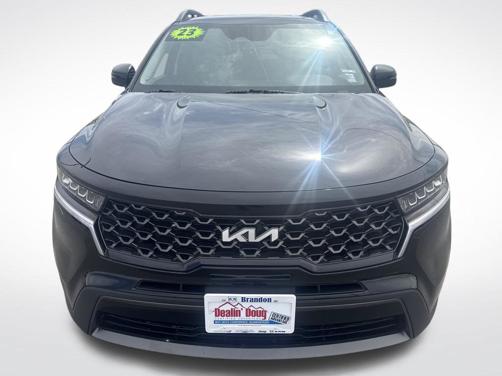 Used 2023 Kia Sorento S AWD/4WD image 9
