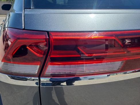 Used 2024 Volkswagen Atlas Cross Sport SE AWD/4WD image 24