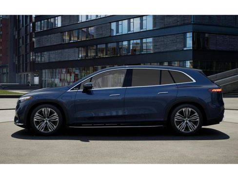 Certified 2023 Mercedes-Benz EQS 450+ 4MATIC SUV image 44