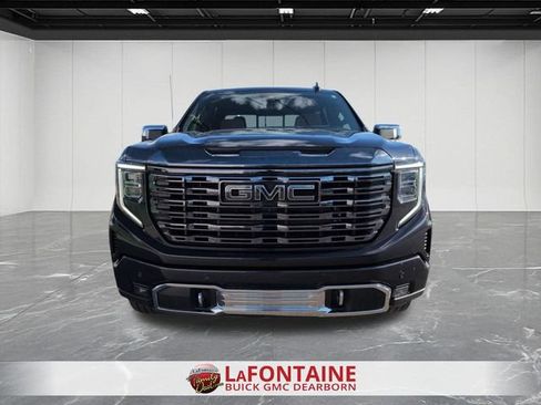 Used 2024 GMC Sierra 1500 Denali Ultimate AWD/4WD image 8