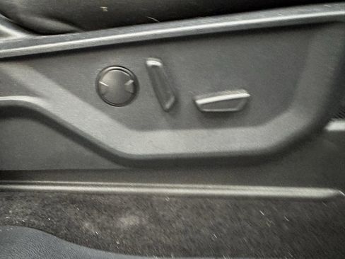 Used 2022 Ford F150 XLT w/ Equipment Group 302A High image 17