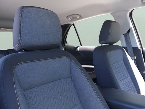 Used 2024 Chevrolet Equinox LT w/ LPO, Floor Liner Package AWD/4WD image 17