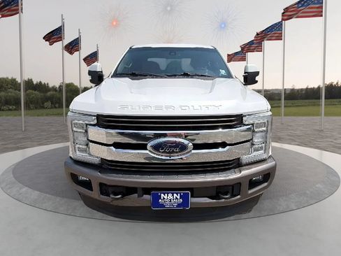 Used 2018 Ford F250 King Ranch w/ King Ranch Ultimate Package AWD/4WD image 9