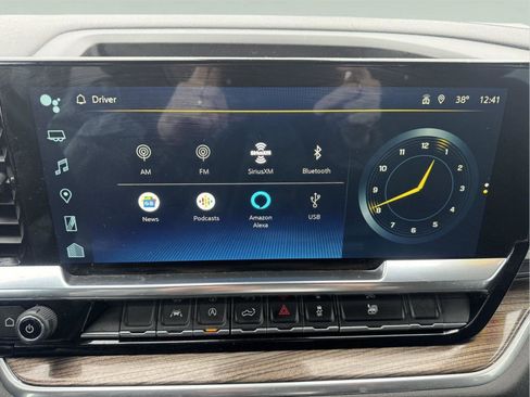 Used 2024 Chevrolet Silverado 1500 LT image 22