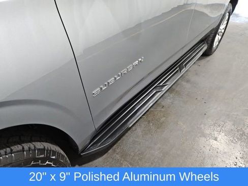 Used 2023 Chevrolet Suburban Premier AWD/4WD image 10