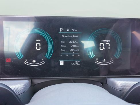 Used 2025 Hyundai Sonata SEL FWD image 10