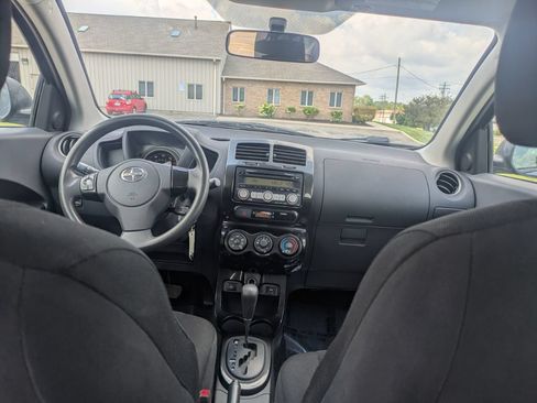 Used 2008 Scion xD FWD image 11