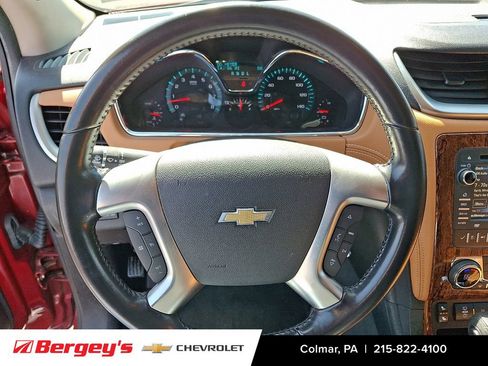 Used 2013 Chevrolet Traverse LT image 22