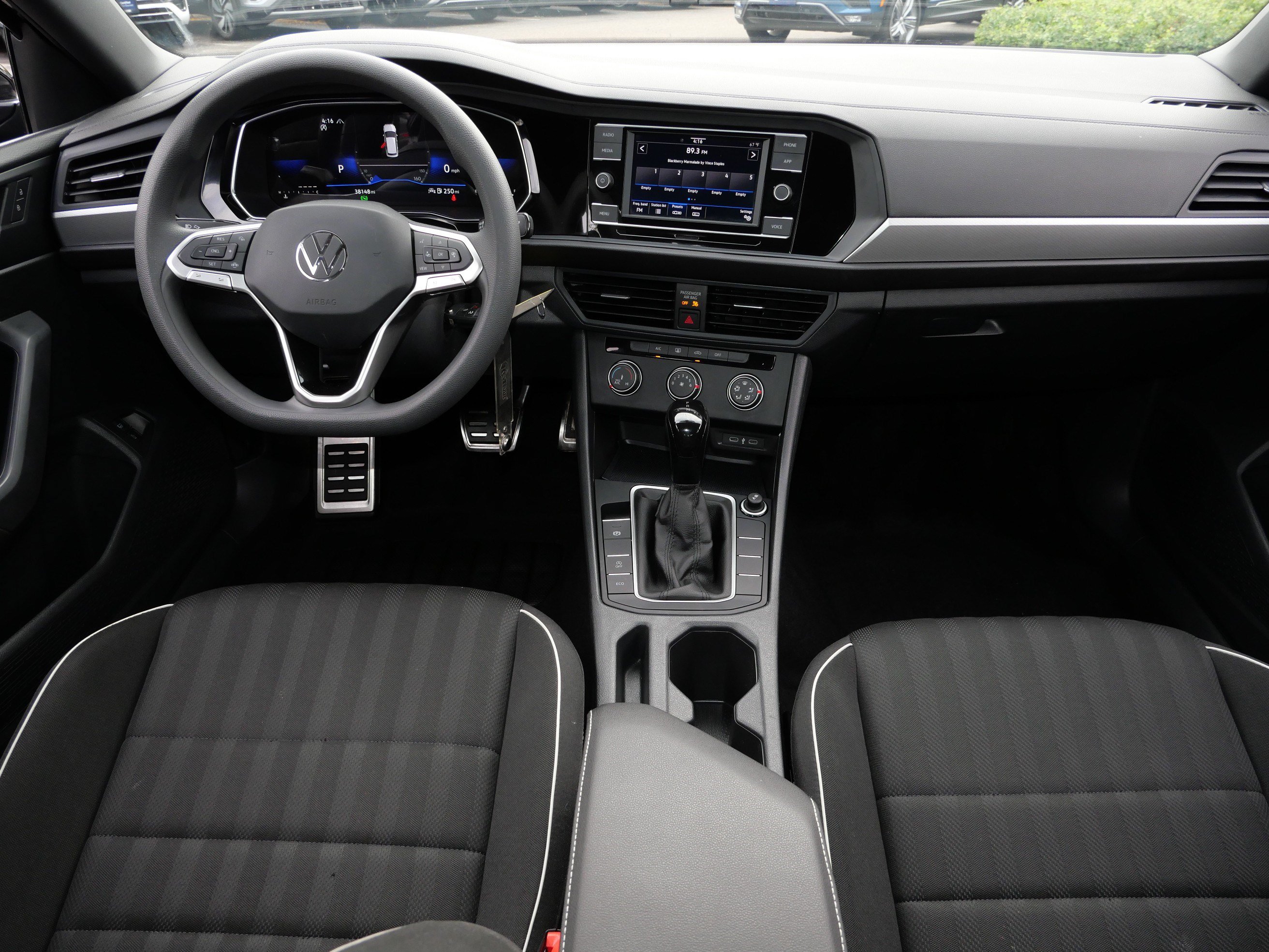 Certified 2023 Volkswagen Jetta Sport FWD image 10