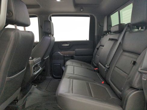 Used 2021 GMC Sierra 2500 Denali w/ Technology Package AWD/4WD image 29