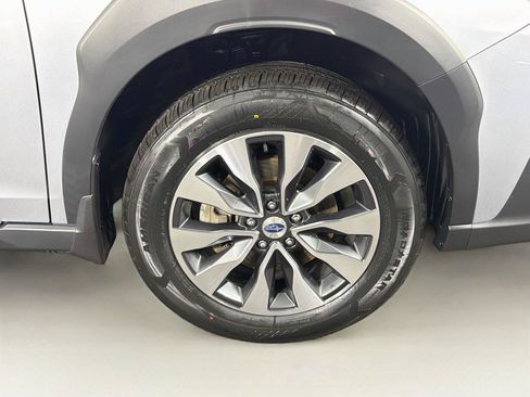 Used 2023 Subaru Outback Limited AWD/4WD image 36