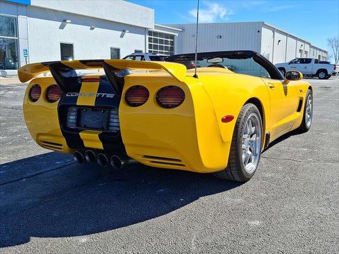 Used 2002 Chevrolet Corvette Convertible w/ Preferred Equipment Group1 image 21