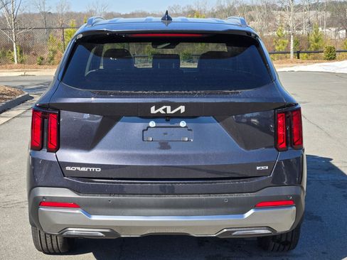 New 2026 Kia Sorento EX image 6