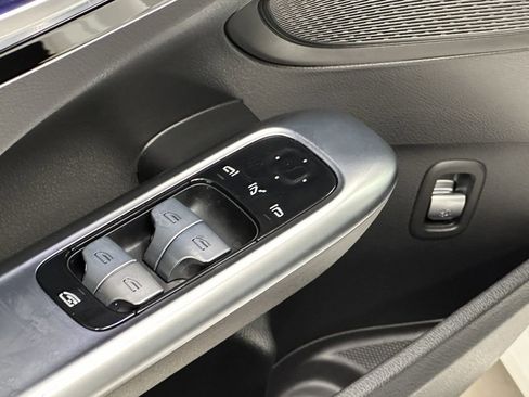 Certified 2022 Mercedes-Benz C 300 Sedan image 11