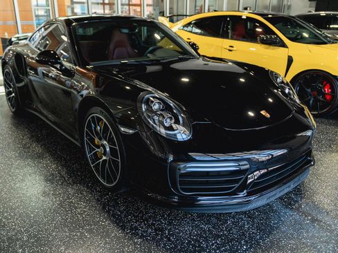 Used 2019 Porsche 911 Turbo AWD/4WD image 2