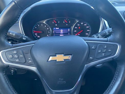 Used 2022 Chevrolet Equinox LT image 7