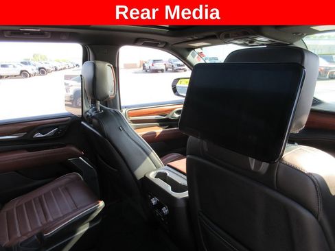 Certified 2023 GMC Yukon Denali Ultimate AWD/4WD image 20