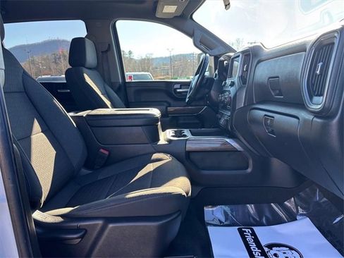 Used 2022 Chevrolet Silverado 3500 LT w/ Convenience Package image 15