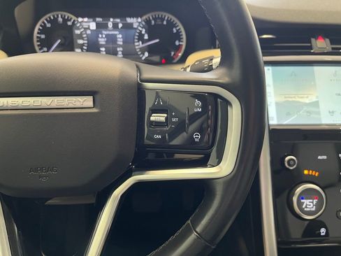 Used 2021 Land Rover Discovery Sport S image 38