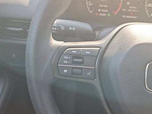 Certified 2026 Honda HR-V LX image 21