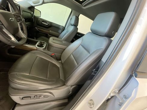 Used 2021 Chevrolet Silverado 1500 RST w/ Convenience Package II image 11