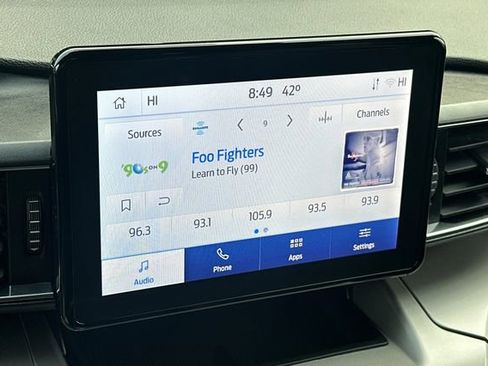 Used 2022 Ford Explorer XLT w/ Equipment Group 202A image 17