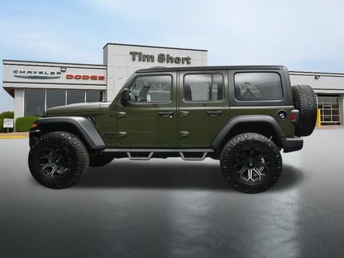 Used 2021 Jeep Wrangler Unlimited Sport AWD/4WD image 2