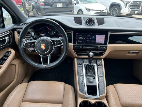 Used 2021 Porsche Macan AWD/4WD image 15