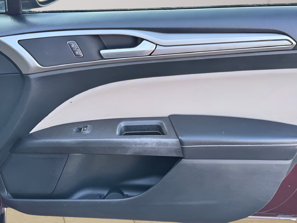 Used 2017 Ford Fusion S FWD image 25