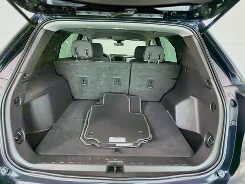 Used 2020 Chevrolet Equinox LS FWD image 28