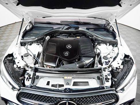 Certified 2024 Mercedes-Benz GLC 300 4MATIC image 3