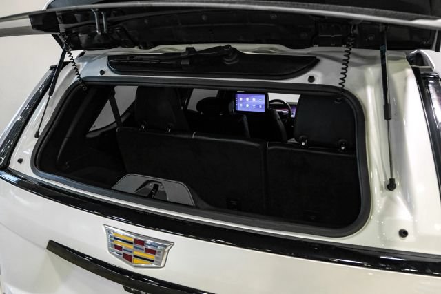 Used 2025 Cadillac Escalade Sport Platinum AWD/4WD image 49
