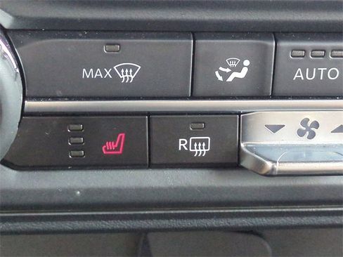 Certified 2023 Ford Bronco Wildtrak image 21