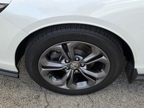Certified 2023 Honda Accord EX image 8