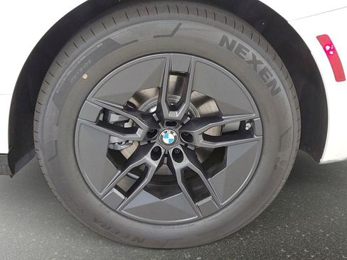 New 2026 BMW iX xDrive60 image 9