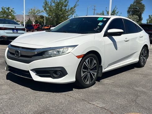 Used 2018 Honda Civic EX-T image 1