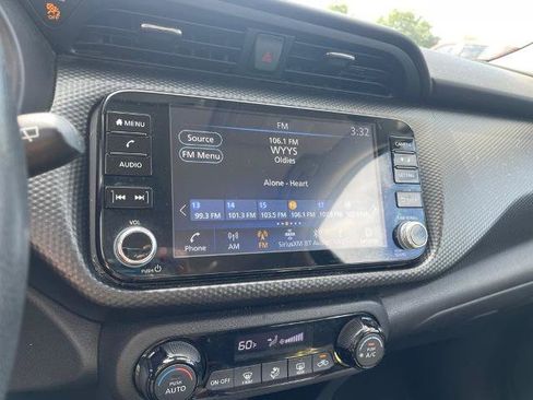 Used 2021 Nissan Kicks SV FWD image 19