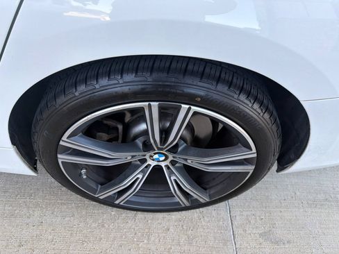 Used 2024 BMW 330i Sedan w/ Convenience Package RWD image 10