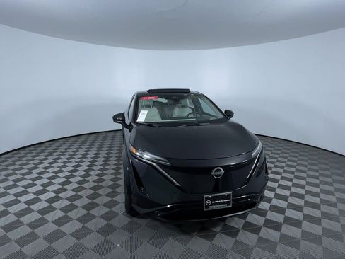Certified 2024 Nissan Ariya AWD image 3